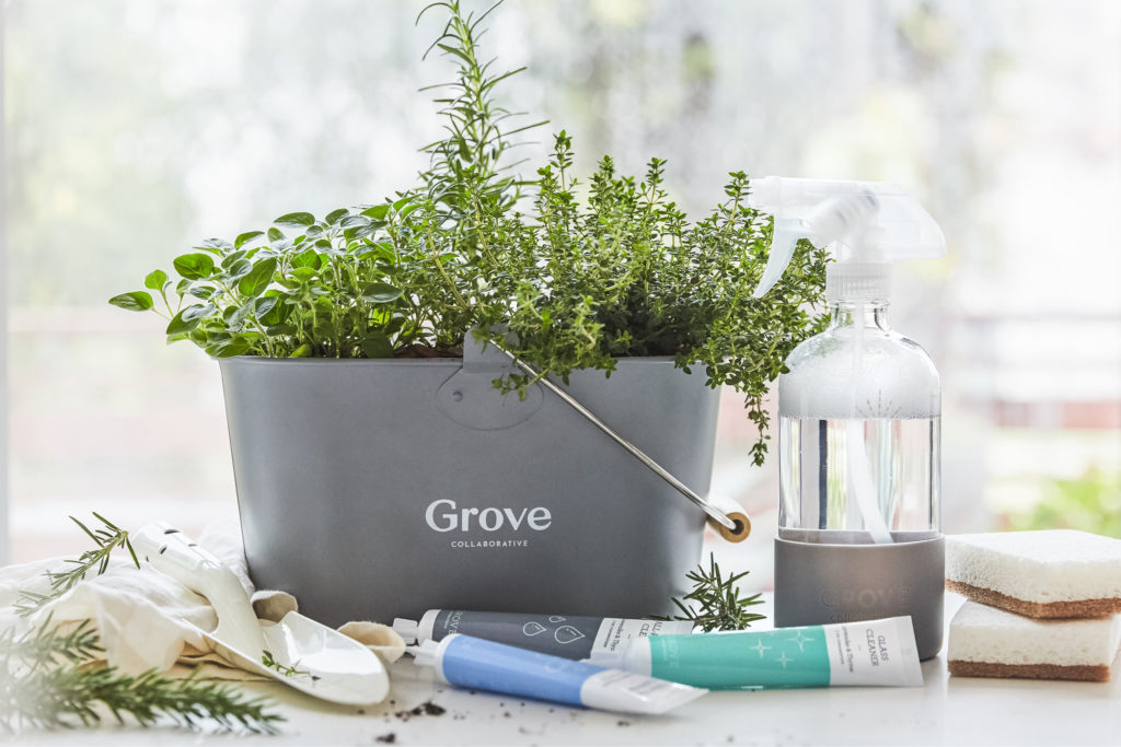 Creative Ways to Stay Organized with a Cleaning Caddy. Plus how to save money on cleaning supplies with Grove Collaborative.